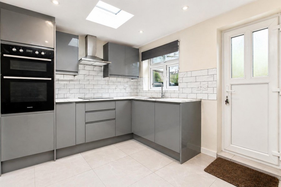 Images for Reston Path, Borehamwood EAID:SIMMONSESTAPI BID:1