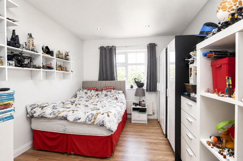 Images for Theobald Street, Borehamwood EAID:SIMMONSESTAPI BID:1