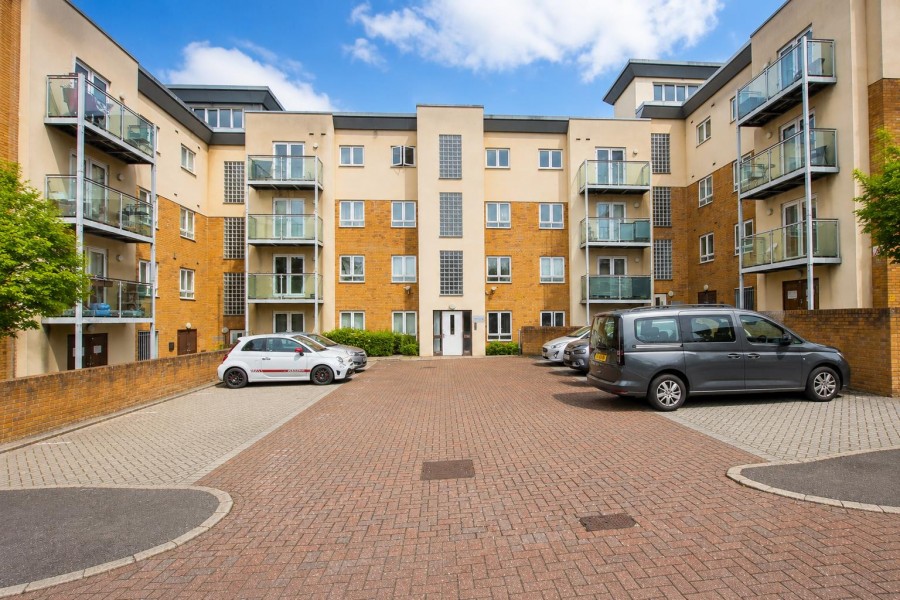 Images for Taylor Court,Todd Close, Borehamwood EAID:SIMMONSESTAPI BID:1