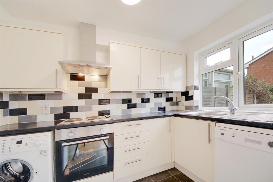 Images for Siskin Close, Borehamwood EAID:SIMMONSESTAPI BID:1