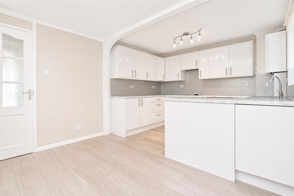 Images for Clydesdale Close, Borehamwood EAID:SIMMONSESTAPI BID:1