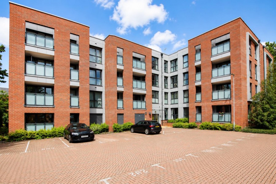 Images for Heaton House,Thurston Way, Borehamwood EAID:SIMMONSESTAPI BID:1