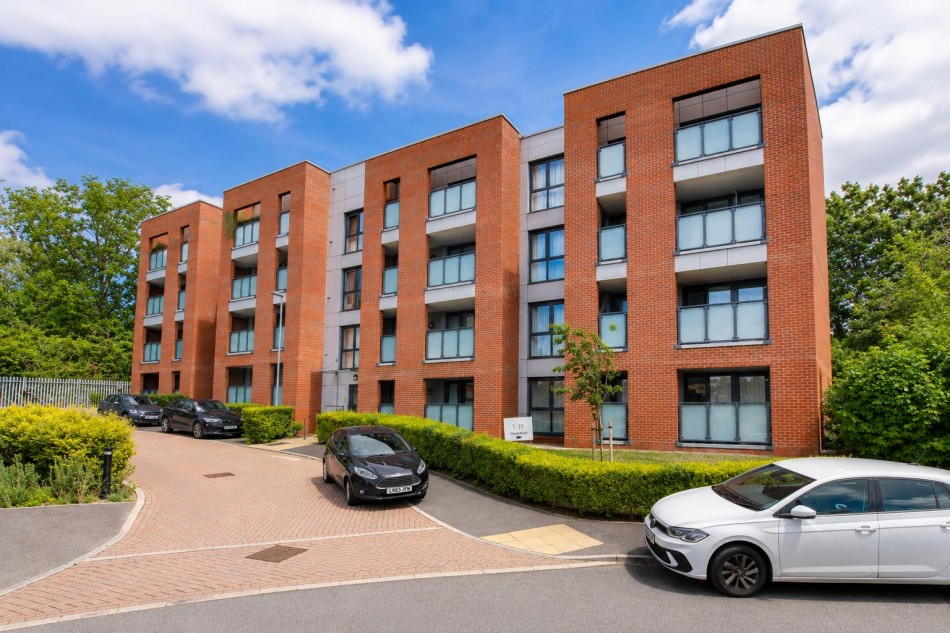 Images for Heaton House,Thurston Way, Borehamwood EAID:SIMMONSESTAPI BID:1