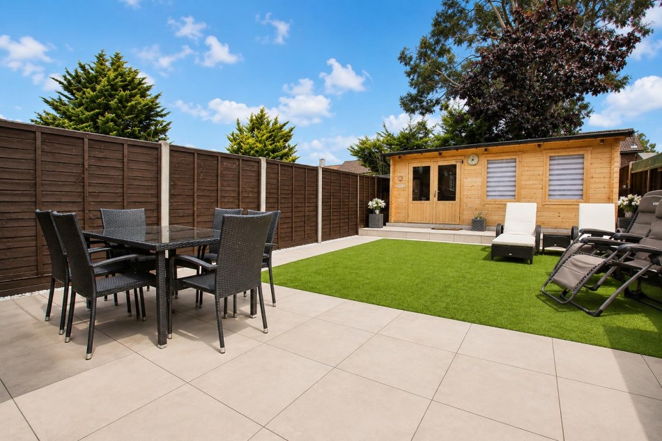 Images for Bullhead Road, Borehamwood EAID:SIMMONSESTAPI BID:1