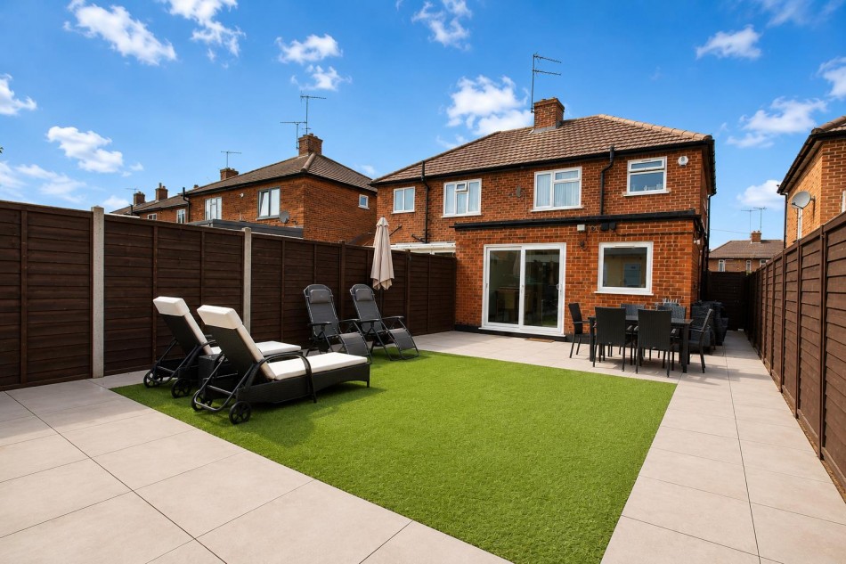 Images for Bullhead Road, Borehamwood EAID:SIMMONSESTAPI BID:1