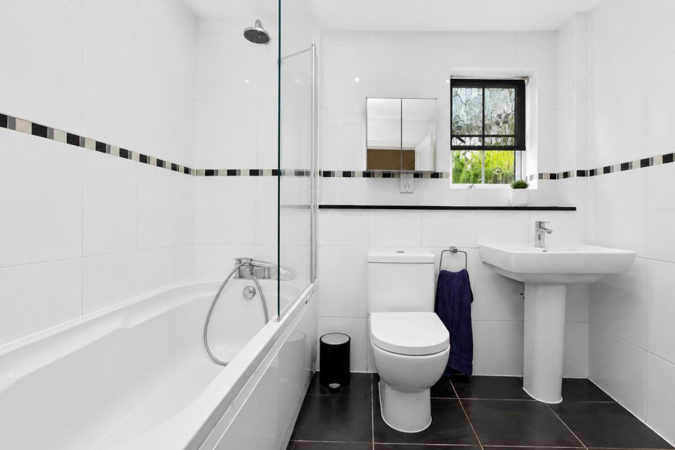 Images for Hampton Close, Borehamwood EAID:SIMMONSESTAPI BID:1