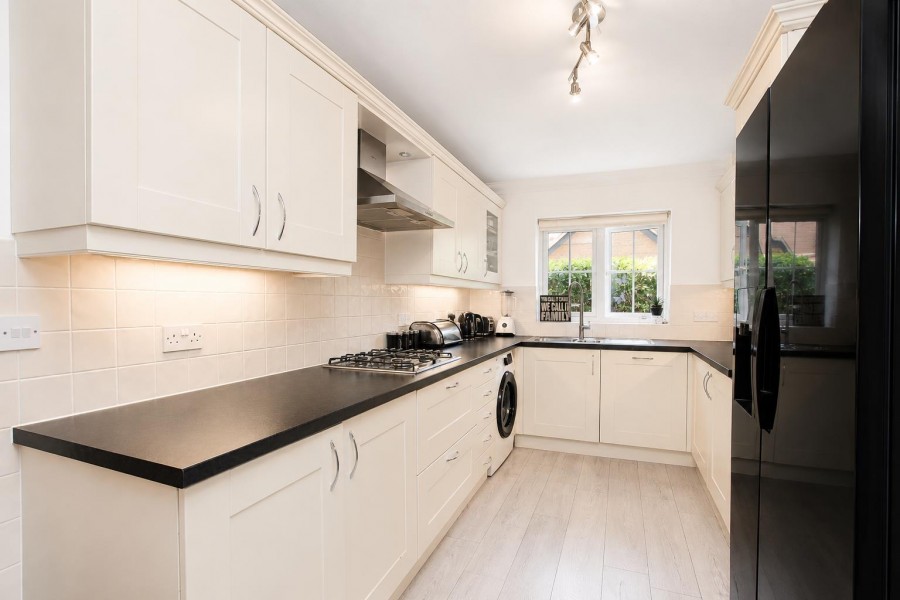 Images for Hampton Close, Borehamwood EAID:SIMMONSESTAPI BID:1