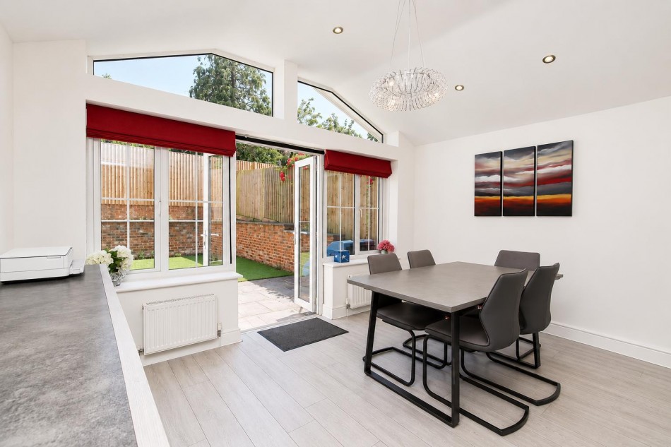 Images for Hampton Close, Borehamwood EAID:SIMMONSESTAPI BID:1
