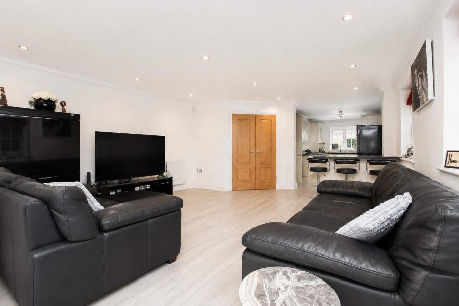 Images for Hampton Close, Borehamwood EAID:SIMMONSESTAPI BID:1