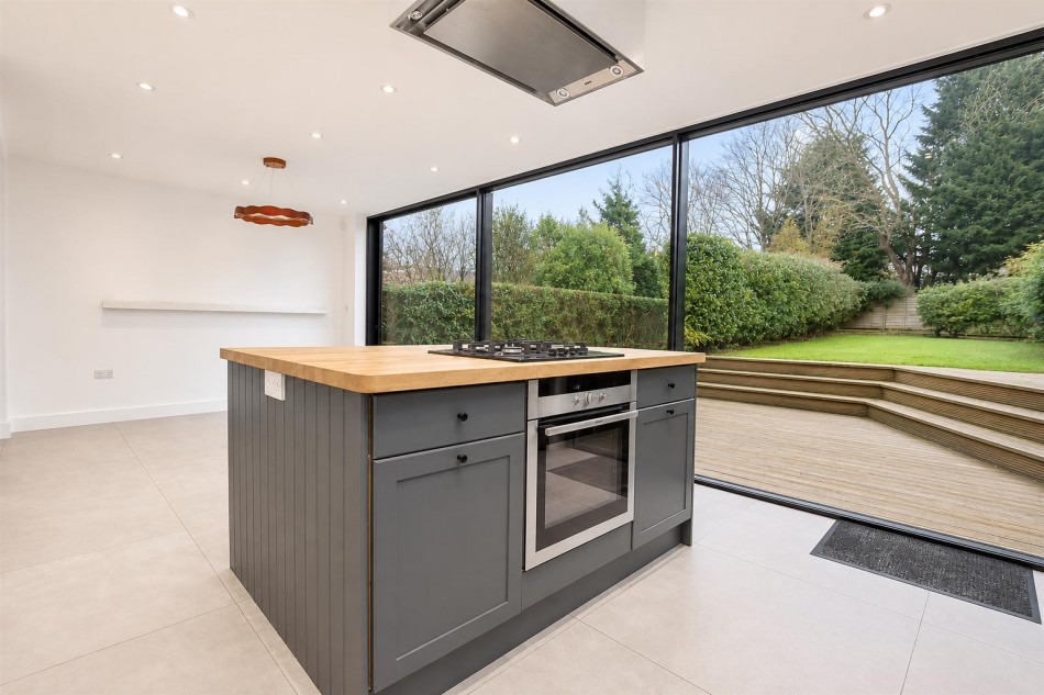Images for Hillside Avenue, Borehamwood EAID:SIMMONSESTAPI BID:1