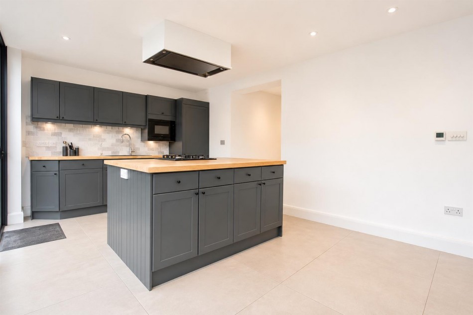 Images for Hillside Avenue, Borehamwood EAID:SIMMONSESTAPI BID:1