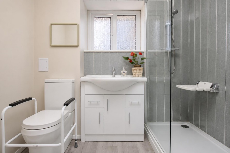 Images for Tempsford Avenue, Borehamwood EAID:SIMMONSESTAPI BID:1