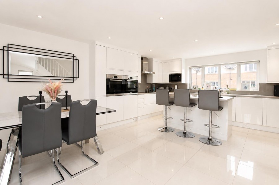 Images for Chaucer Grove, Borehamwood EAID:SIMMONSESTAPI BID:1