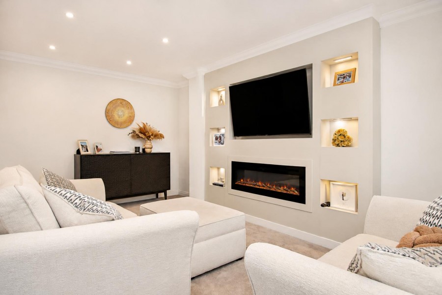 Images for Chaucer Grove, Borehamwood EAID:SIMMONSESTAPI BID:1