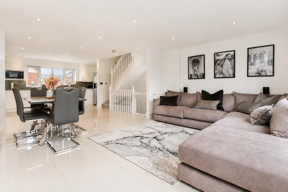 Images for Chaucer Grove, Borehamwood EAID:SIMMONSESTAPI BID:1