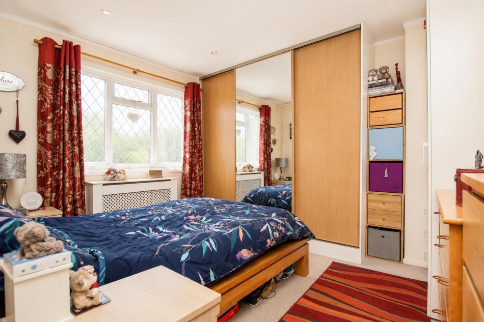 Images for Easton Gardens, Borehamwood EAID:SIMMONSESTAPI BID:1