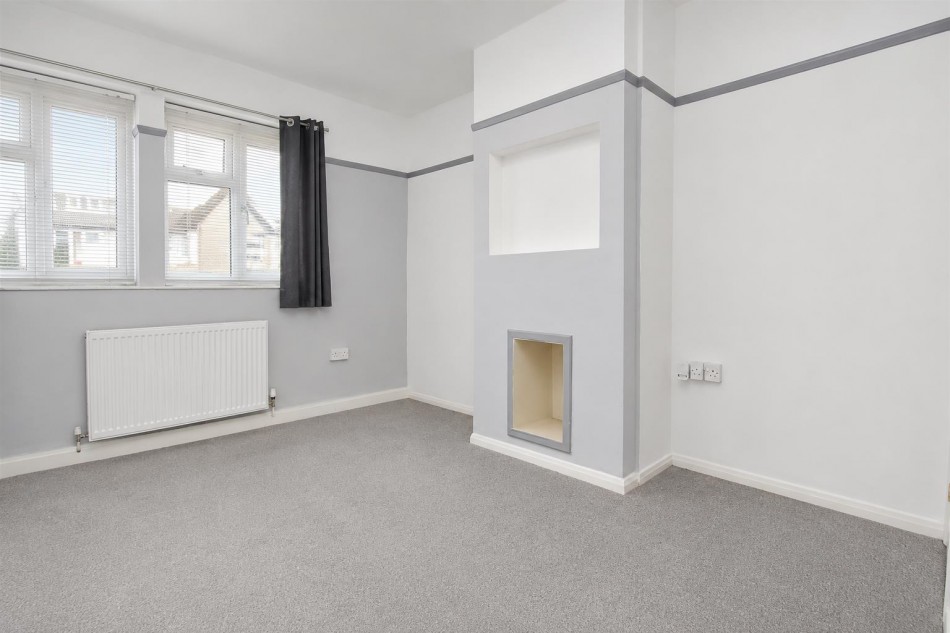 Images for Burghley Avenue, Borehamwood EAID:SIMMONSESTAPI BID:1