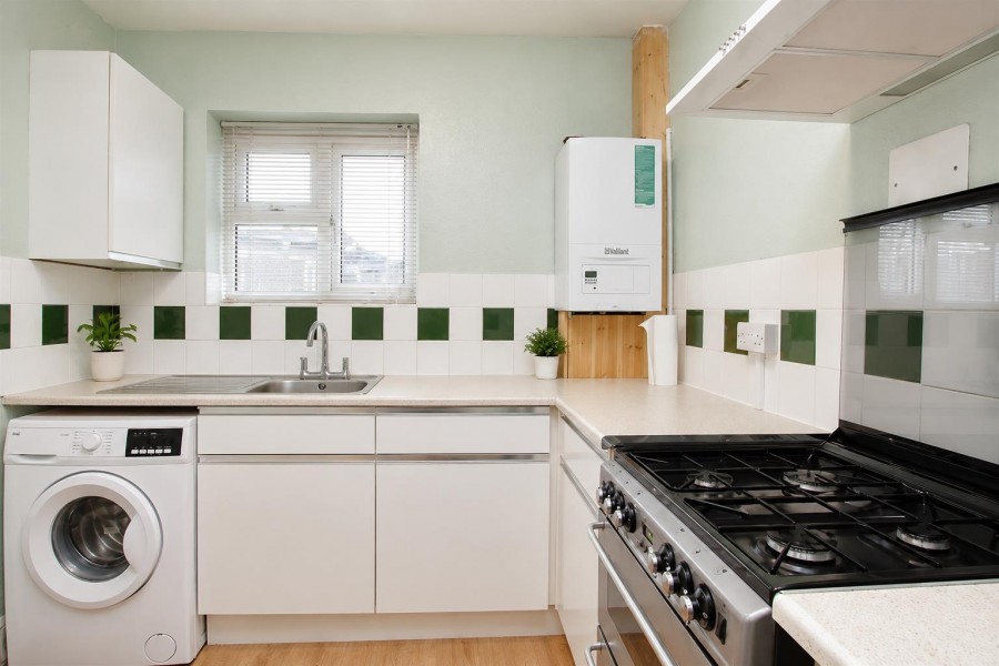Images for Burghley Avenue, Borehamwood EAID:SIMMONSESTAPI BID:1