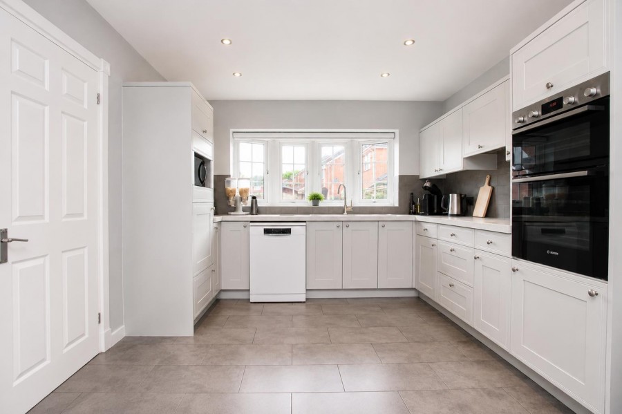 Images for Sheraton Close,Elstree EAID:SIMMONSESTAPI BID:1