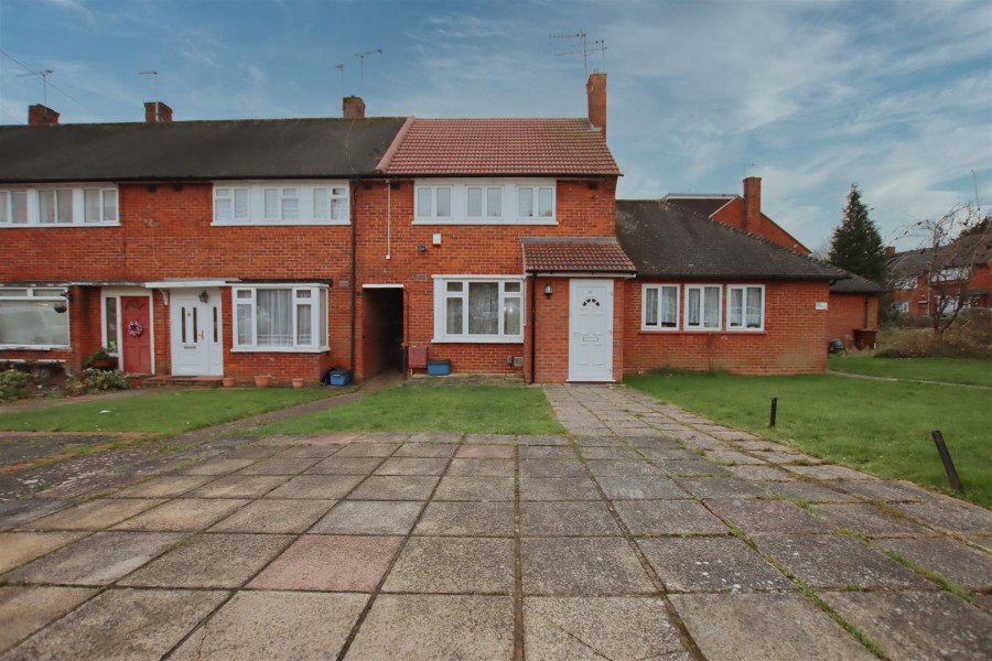 Images for Berwick Road, Borehamwood EAID:SIMMONSESTAPI BID:1