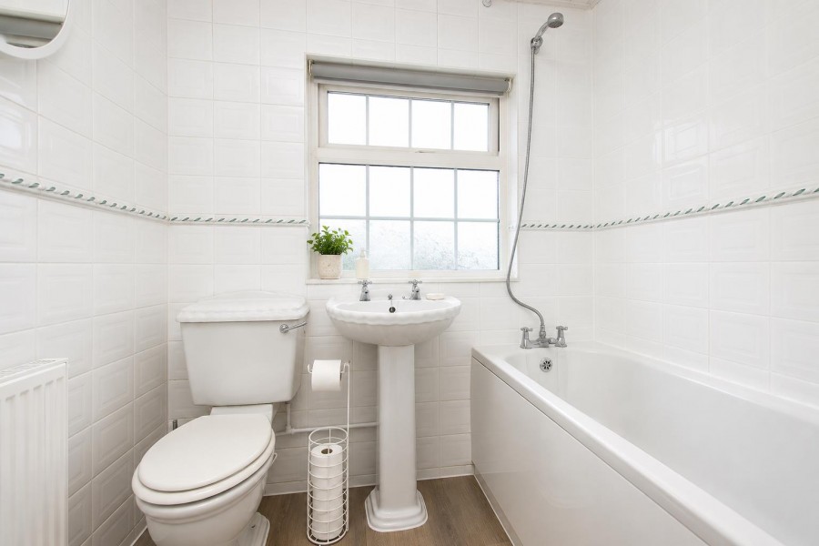 Images for Gateshead Road, Borehamwood EAID:SIMMONSESTAPI BID:1