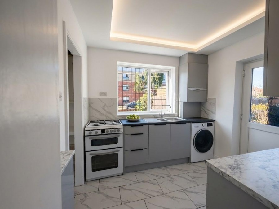 Images for Brook Road, Borehamwood EAID:SIMMONSESTAPI BID:1